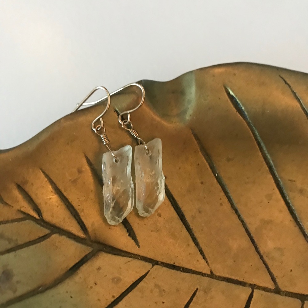 Crystal / Geode Dangle Earrings - Picture 2 of 3